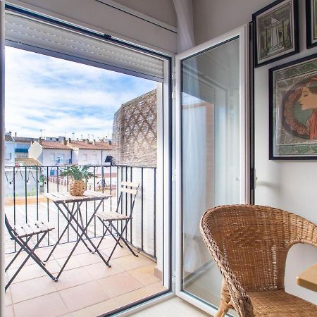 Budget Beach Studio 22 Сант-Антоні-ді-Калонже Екстер'єр фото