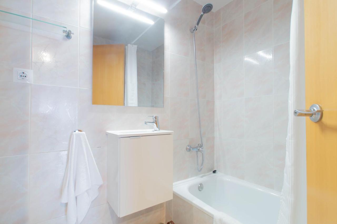 Budget Beach Studio 22 Сант-Антоні-ді-Калонже Екстер'єр фото