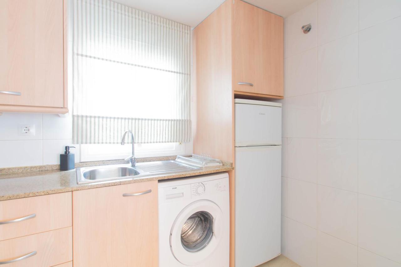 Budget Beach Studio 22 Сант-Антоні-ді-Калонже Екстер'єр фото
